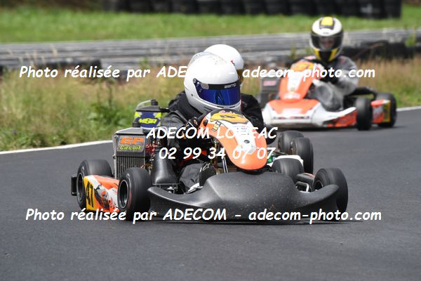 http://v2.adecom-photo.com/images//4.KARTING/2021/CHAMPIONNAT_DE_LIGUE_LOHEAC_2021/CADETS/BOUDER_Sacha/31A_7133.JPG