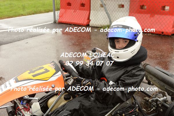 http://v2.adecom-photo.com/images//4.KARTING/2021/CHAMPIONNAT_DE_LIGUE_LOHEAC_2021/CADETS/BOUDER_Sacha/31E_0222.JPG