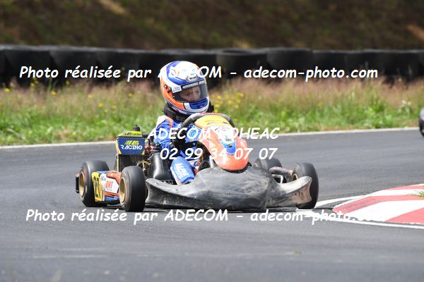 http://v2.adecom-photo.com/images//4.KARTING/2021/CHAMPIONNAT_DE_LIGUE_LOHEAC_2021/CADETS/LEBLAIS_Bastian/31A_7151.JPG