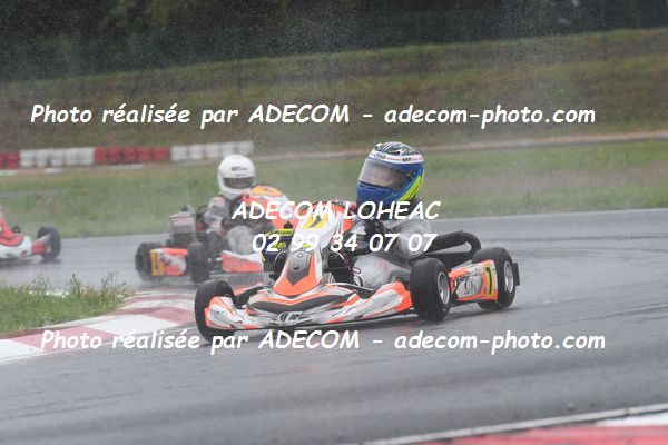 http://v2.adecom-photo.com/images//4.KARTING/2021/CHAMPIONNAT_DE_LIGUE_LOHEAC_2021/CADETS/NEVEU_Nolan/31A_5940.JPG