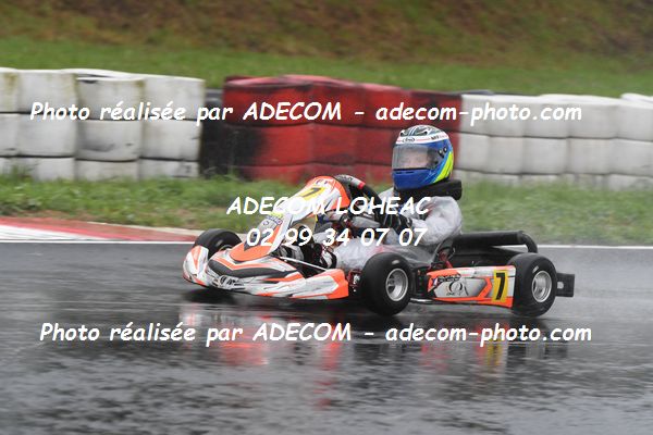 http://v2.adecom-photo.com/images//4.KARTING/2021/CHAMPIONNAT_DE_LIGUE_LOHEAC_2021/CADETS/NEVEU_Nolan/31A_5964.JPG