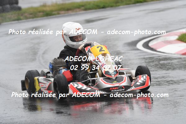 http://v2.adecom-photo.com/images//4.KARTING/2021/CHAMPIONNAT_DE_LIGUE_LOHEAC_2021/MINIMES/COUEDEL_Enzo/31A_5646.JPG