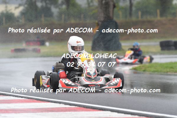 http://v2.adecom-photo.com/images//4.KARTING/2021/CHAMPIONNAT_DE_LIGUE_LOHEAC_2021/MINIMES/COUEDEL_Enzo/31A_5679.JPG