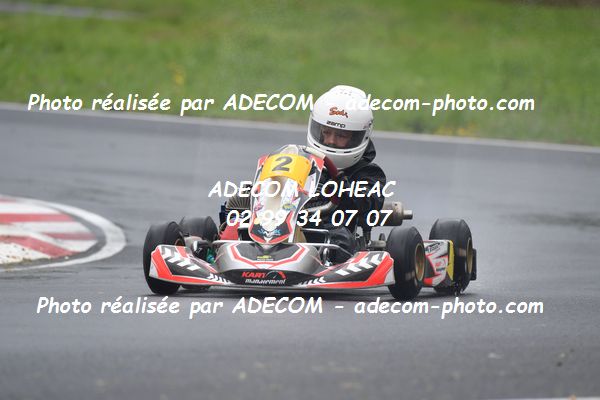 http://v2.adecom-photo.com/images//4.KARTING/2021/CHAMPIONNAT_DE_LIGUE_LOHEAC_2021/MINIMES/COUEDEL_Enzo/31A_6550.JPG