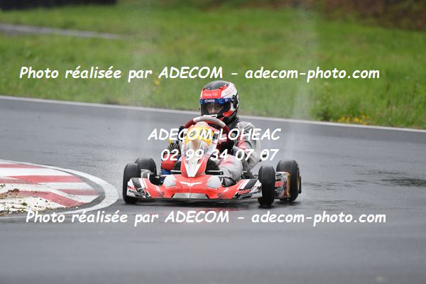 http://v2.adecom-photo.com/images//4.KARTING/2021/CHAMPIONNAT_DE_LIGUE_LOHEAC_2021/MINIMES/KINTZINGER_Romain/31A_6545.JPG