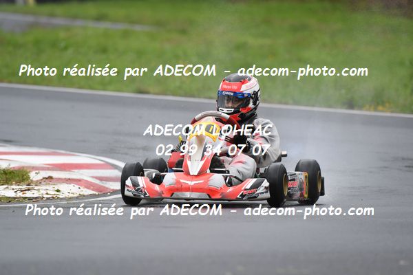 http://v2.adecom-photo.com/images//4.KARTING/2021/CHAMPIONNAT_DE_LIGUE_LOHEAC_2021/MINIMES/KINTZINGER_Romain/31A_6547.JPG