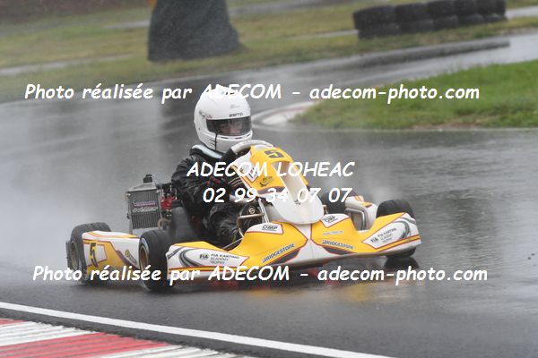 http://v2.adecom-photo.com/images//4.KARTING/2021/CHAMPIONNAT_DE_LIGUE_LOHEAC_2021/NATIONALE/BIOJOUT_Yann/31A_5466.JPG