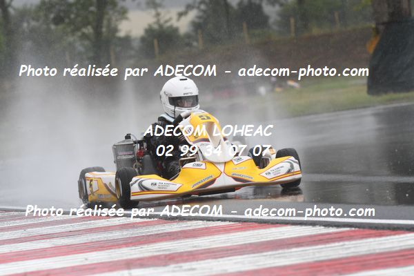 http://v2.adecom-photo.com/images//4.KARTING/2021/CHAMPIONNAT_DE_LIGUE_LOHEAC_2021/NATIONALE/BIOJOUT_Yann/31A_5508.JPG