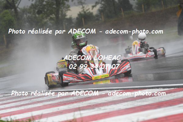 http://v2.adecom-photo.com/images//4.KARTING/2021/CHAMPIONNAT_DE_LIGUE_LOHEAC_2021/NATIONALE/BLIN_Teo/31A_5521.JPG