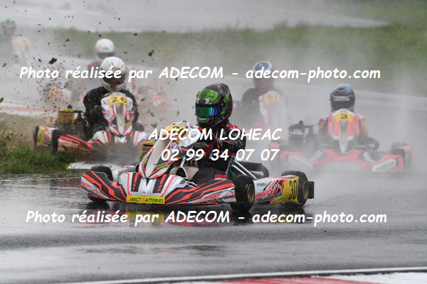 http://v2.adecom-photo.com/images//4.KARTING/2021/CHAMPIONNAT_DE_LIGUE_LOHEAC_2021/NATIONALE/BLIN_Teo/31A_6353.JPG