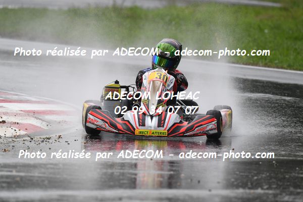 http://v2.adecom-photo.com/images//4.KARTING/2021/CHAMPIONNAT_DE_LIGUE_LOHEAC_2021/NATIONALE/BLIN_Teo/31A_6380.JPG