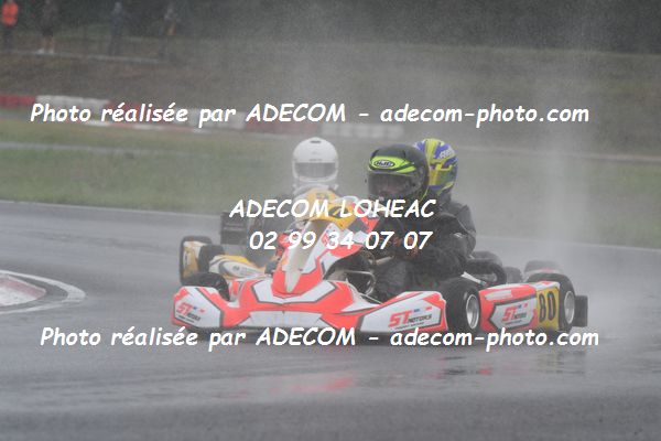 http://v2.adecom-photo.com/images//4.KARTING/2021/CHAMPIONNAT_DE_LIGUE_LOHEAC_2021/NATIONALE/FAVRIS_Mathis/31A_5883.JPG