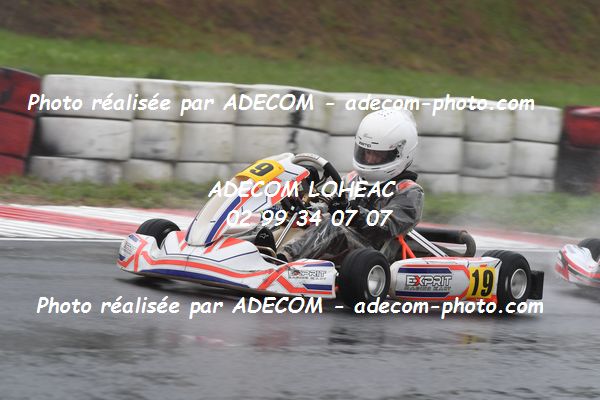 http://v2.adecom-photo.com/images//4.KARTING/2021/CHAMPIONNAT_DE_LIGUE_LOHEAC_2021/NATIONALE/FURET_Ewenn/31A_5914.JPG