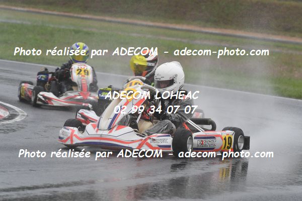 http://v2.adecom-photo.com/images//4.KARTING/2021/CHAMPIONNAT_DE_LIGUE_LOHEAC_2021/NATIONALE/FURET_Ewenn/31A_5925.JPG