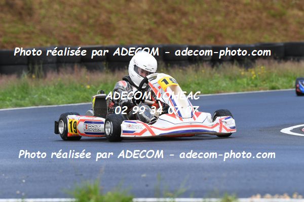 http://v2.adecom-photo.com/images//4.KARTING/2021/CHAMPIONNAT_DE_LIGUE_LOHEAC_2021/NATIONALE/FURET_Ewenn/31A_6900.JPG