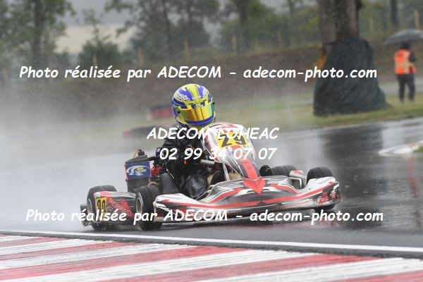http://v2.adecom-photo.com/images//4.KARTING/2021/CHAMPIONNAT_DE_LIGUE_LOHEAC_2021/NATIONALE/GRIBONVAL_Nathan/31A_5500.JPG