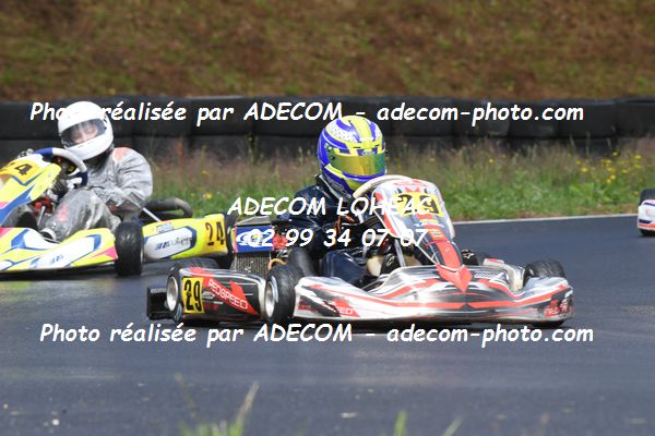 http://v2.adecom-photo.com/images//4.KARTING/2021/CHAMPIONNAT_DE_LIGUE_LOHEAC_2021/NATIONALE/GRIBONVAL_Nathan/31A_6857.JPG