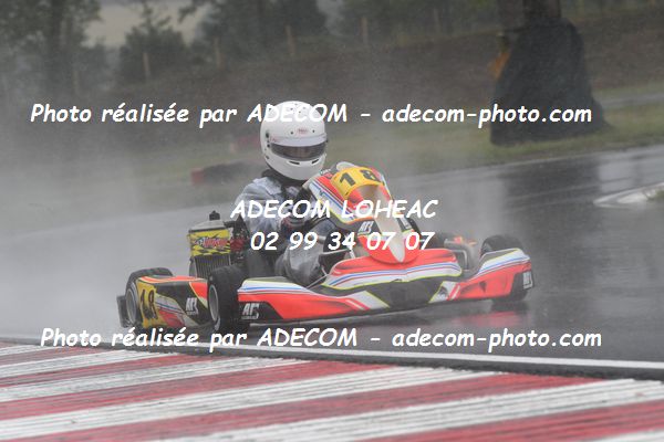 http://v2.adecom-photo.com/images//4.KARTING/2021/CHAMPIONNAT_DE_LIGUE_LOHEAC_2021/NATIONALE/LESCALIE_Titouan/31A_5478.JPG