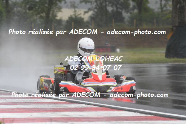 http://v2.adecom-photo.com/images//4.KARTING/2021/CHAMPIONNAT_DE_LIGUE_LOHEAC_2021/NATIONALE/LESCALIE_Titouan/31A_5535.JPG