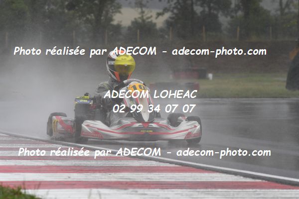 http://v2.adecom-photo.com/images//4.KARTING/2021/CHAMPIONNAT_DE_LIGUE_LOHEAC_2021/NATIONALE/MAS_Raphael/31A_5538.JPG