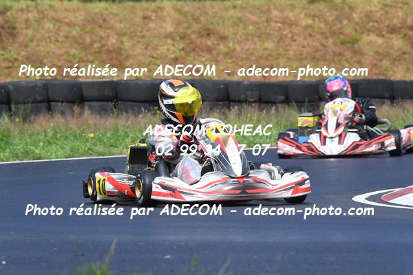 http://v2.adecom-photo.com/images//4.KARTING/2021/CHAMPIONNAT_DE_LIGUE_LOHEAC_2021/NATIONALE/MAS_Raphael/31A_6880.JPG