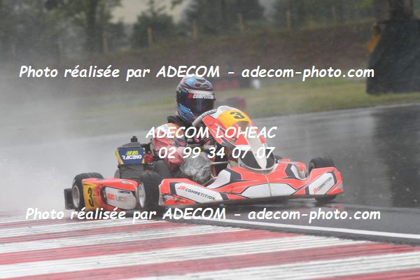 http://v2.adecom-photo.com/images//4.KARTING/2021/CHAMPIONNAT_DE_LIGUE_LOHEAC_2021/NATIONALE/MEUNIER_Tom/31A_5472.JPG