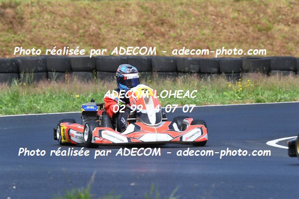 http://v2.adecom-photo.com/images//4.KARTING/2021/CHAMPIONNAT_DE_LIGUE_LOHEAC_2021/NATIONALE/MEUNIER_Tom/31A_6878.JPG