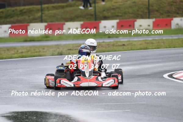 http://v2.adecom-photo.com/images//4.KARTING/2021/CHAMPIONNAT_DE_LIGUE_LOHEAC_2021/NATIONALE/MEUNIER_Tom/31A_6915.JPG