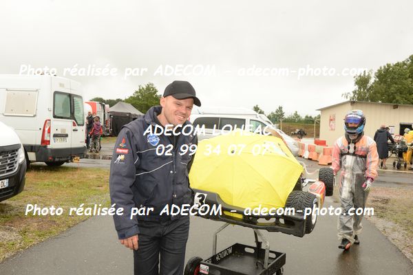 http://v2.adecom-photo.com/images//4.KARTING/2021/CHAMPIONNAT_DE_LIGUE_LOHEAC_2021/NATIONALE/MEUNIER_Tom/31E_0121.JPG