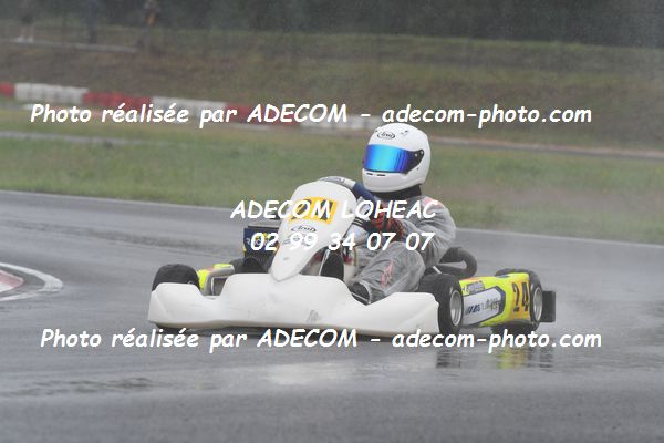 http://v2.adecom-photo.com/images//4.KARTING/2021/CHAMPIONNAT_DE_LIGUE_LOHEAC_2021/NATIONALE/PAUSE_Antonin/31A_5884.JPG