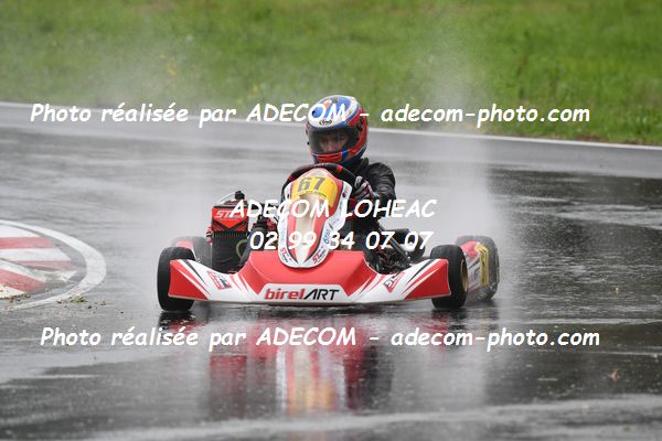 http://v2.adecom-photo.com/images//4.KARTING/2021/CHAMPIONNAT_DE_LIGUE_LOHEAC_2021/NATIONALE/PRIMAULT_Theodore/31A_6430.JPG