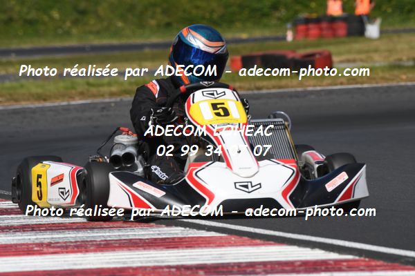 http://v2.adecom-photo.com/images//4.KARTING/2021/TROPHEE_BRETAGNE_LOHEAC_2021/KZ2_KZ2_MASTER/CARNEIRO_Florent/39A_4791.JPG