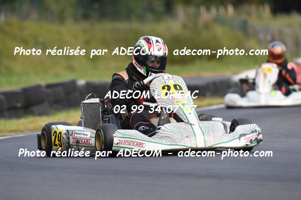 http://v2.adecom-photo.com/images//4.KARTING/2021/TROPHEE_BRETAGNE_LOHEAC_2021/MASTER_CUP_GENTLEMAN_CUP/PROVOST_Remy/39A_3770.JPG