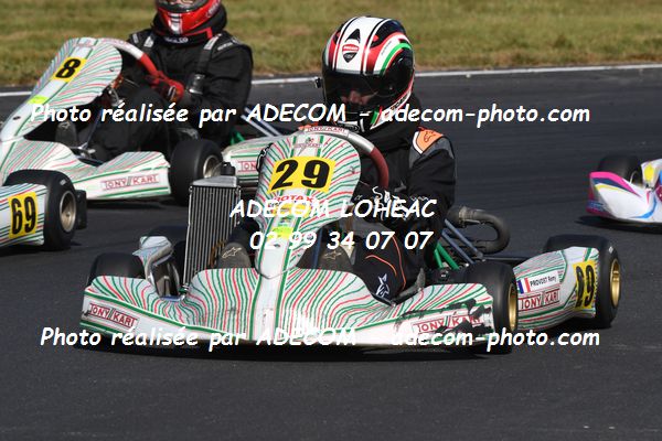 http://v2.adecom-photo.com/images//4.KARTING/2021/TROPHEE_BRETAGNE_LOHEAC_2021/MASTER_CUP_GENTLEMAN_CUP/PROVOST_Remy/39A_5565.JPG