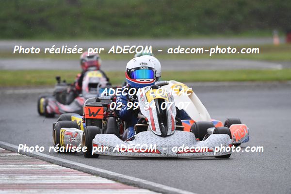 http://v2.adecom-photo.com/images//4.KARTING/2024/CHAMPIONNAT_DE_LIGUE_LOHEAC_2024/NATIONALE/COURAGE_Yanis/79A_0909.JPG