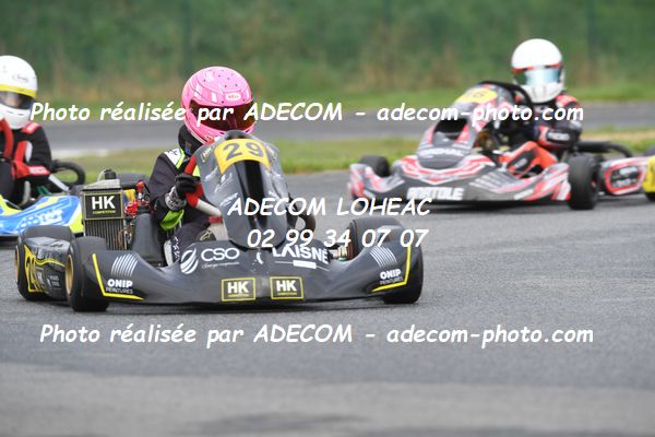 http://v2.adecom-photo.com/images//4.KARTING/2024/CHAMPIONNAT_DE_LIGUE_LOHEAC_2024/NATIONALE/HER_Leonie/70A_6914.JPG