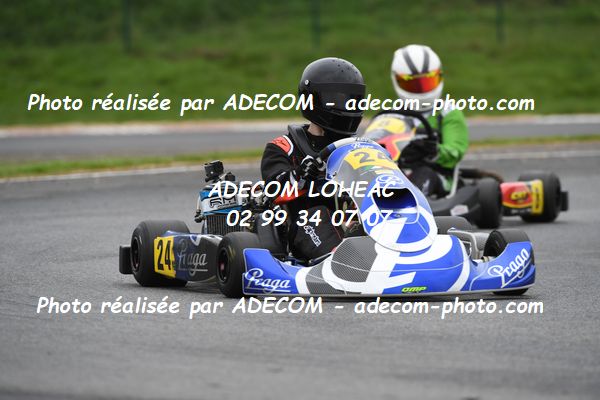 http://v2.adecom-photo.com/images//4.KARTING/2024/CHAMPIONNAT_DE_LIGUE_LOHEAC_2024/ROTAX/BERTHOMMIER_Charles/70A_8088.JPG