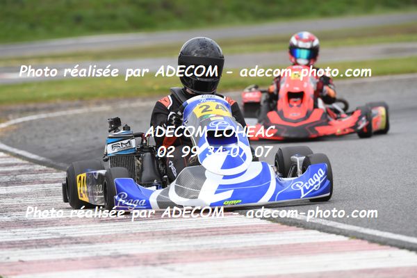 http://v2.adecom-photo.com/images//4.KARTING/2024/CHAMPIONNAT_DE_LIGUE_LOHEAC_2024/ROTAX/BERTHOMMIER_Charles/79A_0587.JPG