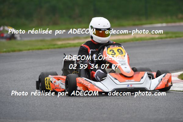 http://v2.adecom-photo.com/images//4.KARTING/2024/CHAMPIONNAT_DE_LIGUE_LOHEAC_2024/ROTAX/BODILIS_Noah/70A_8334.JPG