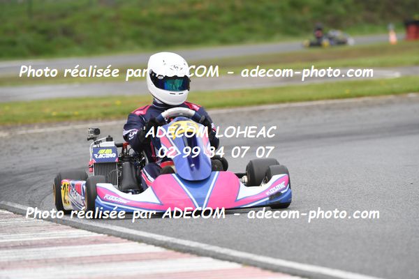 http://v2.adecom-photo.com/images//4.KARTING/2024/CHAMPIONNAT_DE_LIGUE_LOHEAC_2024/ROTAX/BOITTIN_Valentin/79A_0560.JPG