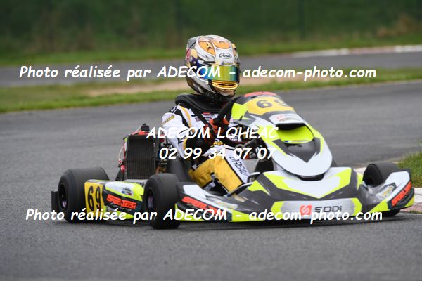 http://v2.adecom-photo.com/images//4.KARTING/2024/CHAMPIONNAT_DE_LIGUE_LOHEAC_2024/ROTAX/DREAU_Matis/70A_8315.JPG