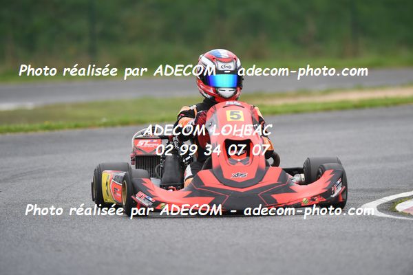 http://v2.adecom-photo.com/images//4.KARTING/2024/CHAMPIONNAT_DE_LIGUE_LOHEAC_2024/ROTAX/FAVRIS_Mathis/70A_7937.JPG