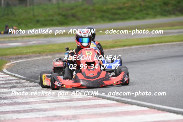 http://v2.adecom-photo.com/images//4.KARTING/2024/CHAMPIONNAT_DE_LIGUE_LOHEAC_2024/ROTAX/FAVRIS_Mathis/79A_0618.JPG