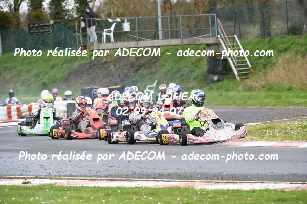 http://v2.adecom-photo.com/images//4.KARTING/2024/CHAMPIONNAT_DE_LIGUE_LOHEAC_2024/ROTAX/FAVRIS_Mathis/79A_2096.JPG