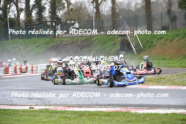 http://v2.adecom-photo.com/images//4.KARTING/2024/CHAMPIONNAT_DE_LIGUE_LOHEAC_2024/ROTAX/FERRE_Killian/79A_1628.JPG
