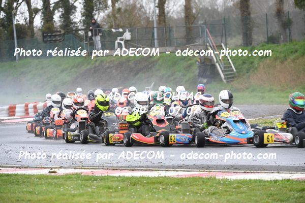 http://v2.adecom-photo.com/images//4.KARTING/2024/CHAMPIONNAT_DE_LIGUE_LOHEAC_2024/ROTAX/FERRE_Killian/79A_1634.JPG