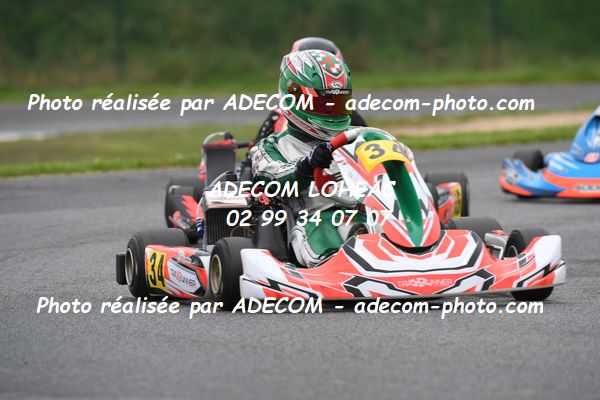 http://v2.adecom-photo.com/images//4.KARTING/2024/CHAMPIONNAT_DE_LIGUE_LOHEAC_2024/ROTAX/GOURIER_Jade/70A_8281.JPG