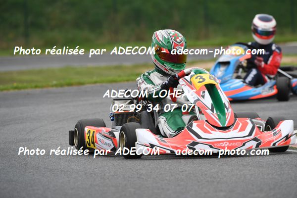 http://v2.adecom-photo.com/images//4.KARTING/2024/CHAMPIONNAT_DE_LIGUE_LOHEAC_2024/ROTAX/GOURIER_Jade/70A_8297.JPG