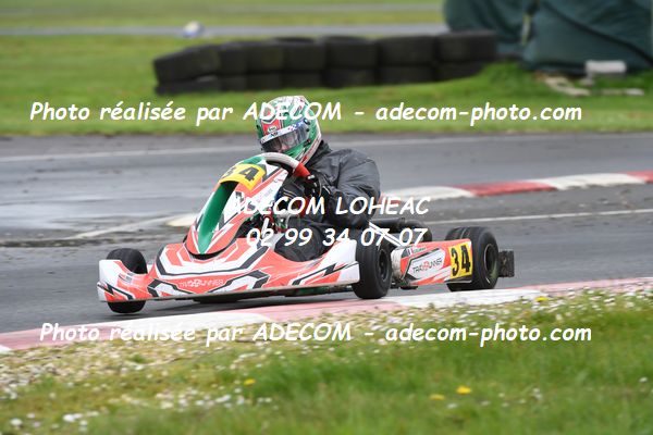 http://v2.adecom-photo.com/images//4.KARTING/2024/CHAMPIONNAT_DE_LIGUE_LOHEAC_2024/ROTAX/GOURIER_Jade/79A_2215.JPG