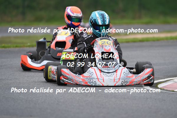 http://v2.adecom-photo.com/images//4.KARTING/2024/CHAMPIONNAT_DE_LIGUE_LOHEAC_2024/ROTAX/HOCHET_Titouan/70A_7953.JPG